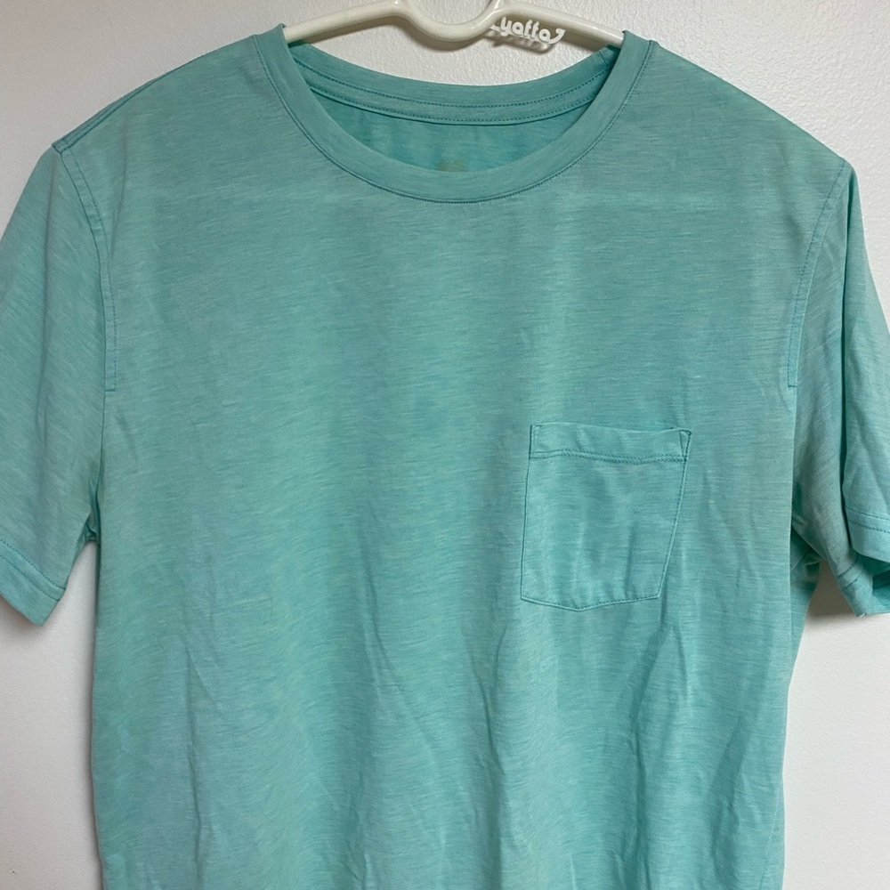 Myles Everyday Pocket Tee Waterfall Size small